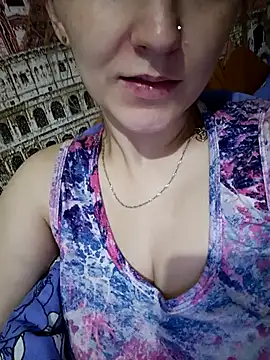 Snapshot of Lissa213 chatting on October 16, 7:27 pm Lissa213 online show from October 16, 7:27 pm