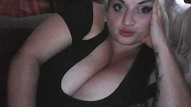 Snapshot of DianaCream chatting on September 12, 9:51 am DianaCream online show from September 12, 9:51 am