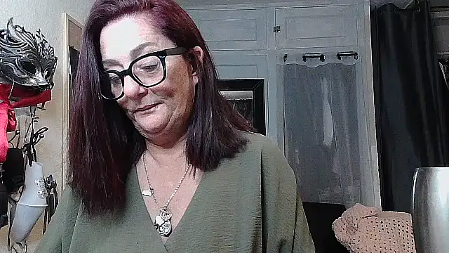 Mistress-Ivy51 online show from October 28, 5:35 am