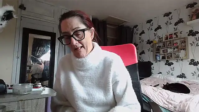 Mistress-Ivy51 online show from February 7, 10:19 am