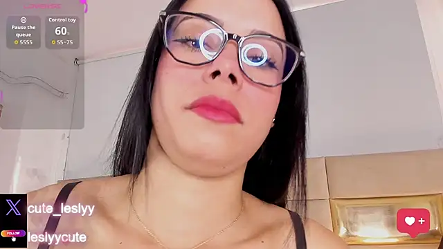 lesly cutee online show from May 28, 12:03 pm