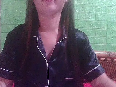 lucky rona online show from October 3, 4:12 pm