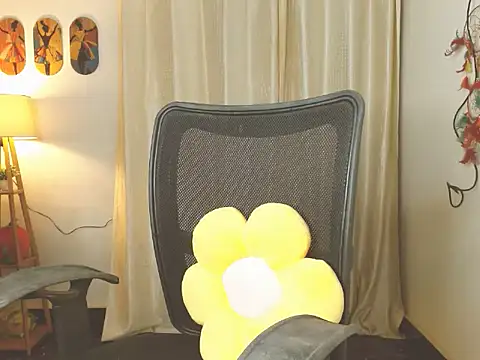 Jazz kaur  online show from December 16, 9:04 am