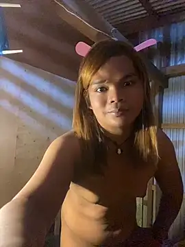 ladymiah online show from April 22, 4:37 pm