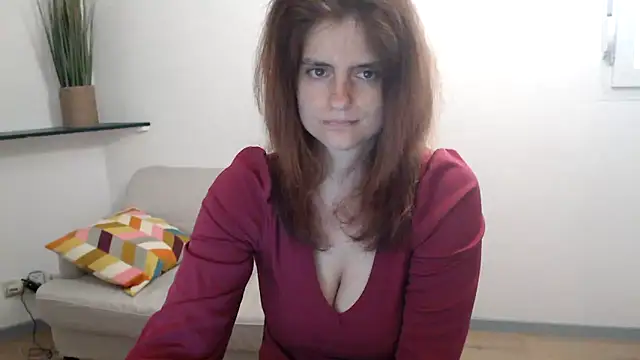 Snapshot of chloe_tentationn chatting on October 14, 7:44 am chloe tentationn online show from October 14, 7:44 am