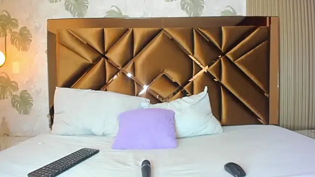 AliciaJerez1 online show from October 24, 4:41 am