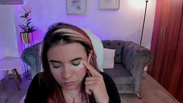 Celestee rain online show from September 13, 2:14 pm