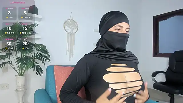 Snapshot of zali_mahamed chatting on October 8, 10:19 am zali mahamed online show from October 8, 10:19 am