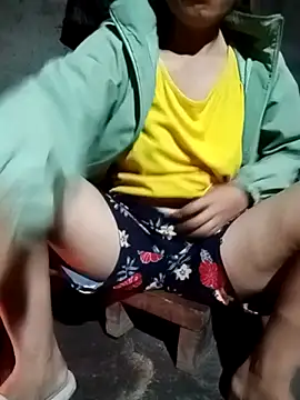 TinTin321 online show from March 4, 11:00 pm