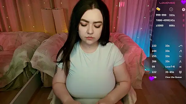 ashton heidii online show from April 30, 1:22 am