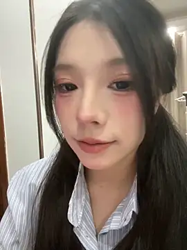 Snapshot of yuanyuanzi99 chatting on October 6, 3:50 pm yuanyuanzi99 online show from October 6, 3:50 pm