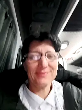 Vera Elle online show from October 12, 4:15 am