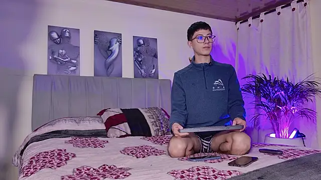 tivendann online show from February 15, 9:30 am