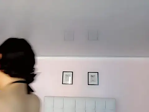 nathalialoes1 online show from October 23, 7:20 pm