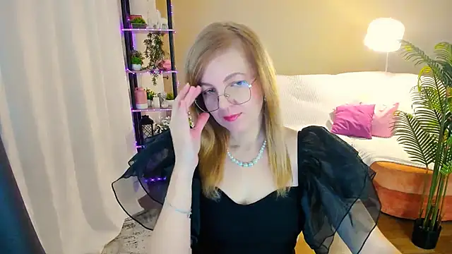 YourUniverser online show from October 20, 4:15 am