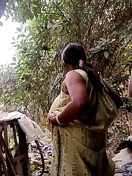 Hotty-rosni online show from December 3, 2:25 am