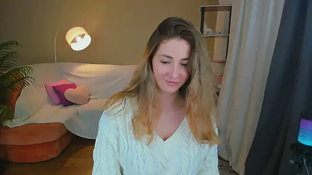 SensitiveSooul online show from November 4, 7:30 pm