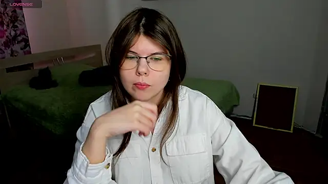 Beatrisss online show from December 1, 7:34 am