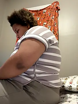 chocolate bella online show from October 21, 12:58 am