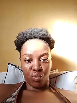 peachy poosie online show from May 18, 6:41 am