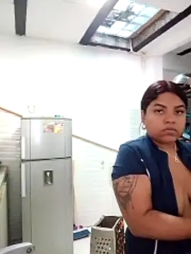 curvybrunnett online show from February 16, 7:58 pm