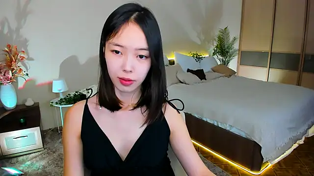 Snapshot of SoulHarmoonyy chatting on October 14, 1:35 pm SoulHarmoonyy online show from October 14, 1:35 pm