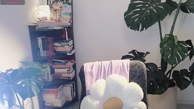 Emmaq996 online show from February 10, 2:25 am