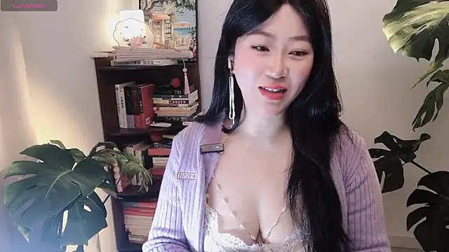 Emmaq996 online show from February 28, 3:17 am