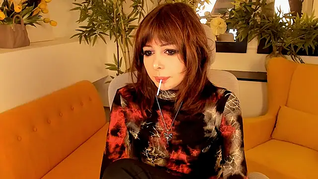 CrystallBloom online show from September 18, 1:48 am