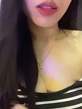 Mon monbaby online show from November 5, 8:25 pm