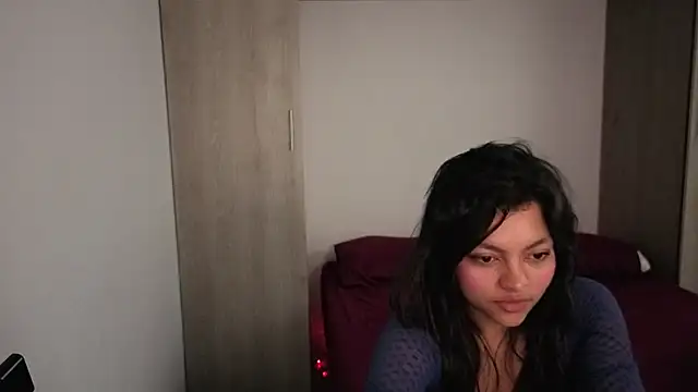 Candela    online show from November 27, 8:50 am