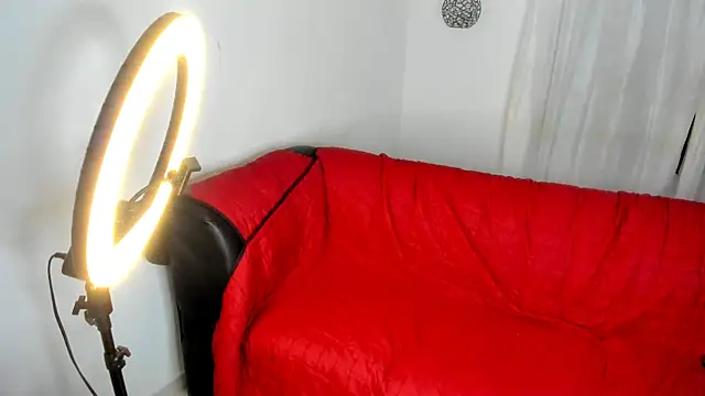 Venus velvett online show from November 12, 12:30 am