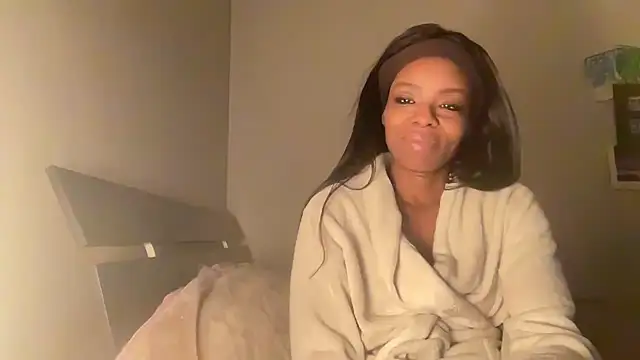 Peachyz69 online show from December 23, 7:01 am