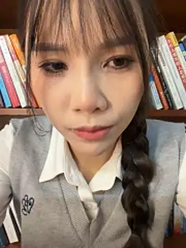 Adora188 online show from March 31, 1:49 am