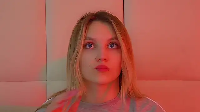 StacyEvances online show from March 16, 5:44 am