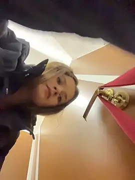 KittyQueeny online show from November 25, 1:13 pm