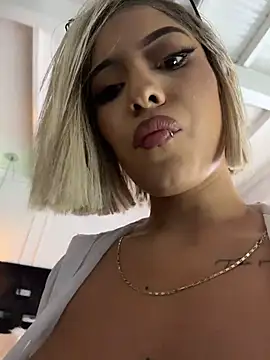 MystiqueXXX online show from December 21, 4:00 pm