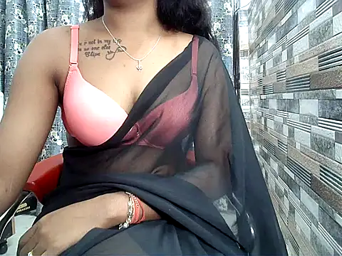 HOT AARVI11 online show from October 27, 3:07 pm