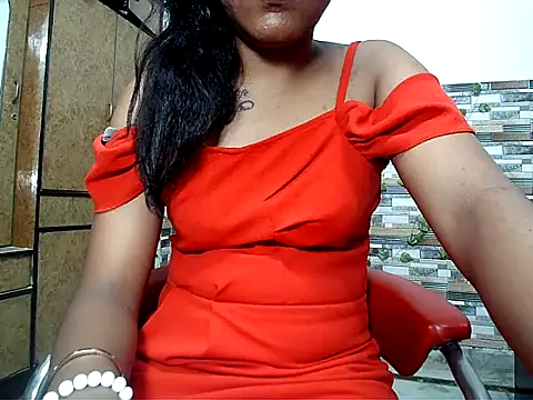 HOT AARVI11 online show from October 1, 8:41 am