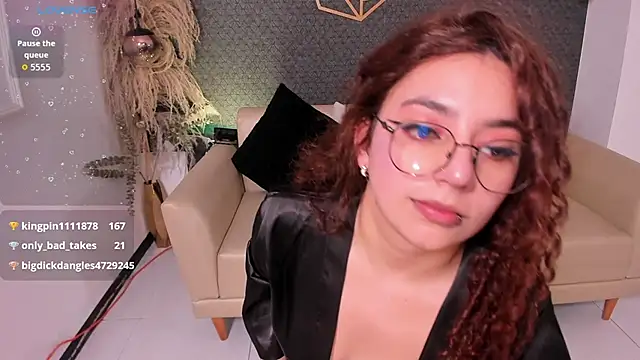 Snapshot of vane_vixen chatting on September 27, 1:46 am vane vixen online show from September 27, 1:46 am
