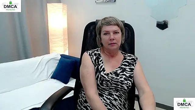Snapshot of Pion_01 chatting on October 21, 5:00 am Pion 01 online show from October 21, 5:00 am