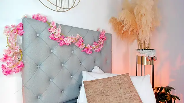 MartinnaGreco online show from December 21, 9:41 pm