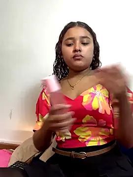 Snapshot of ladulcemary chatting on October 7, 11:25 am ladulcemary online show from October 7, 11:25 am