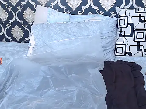 HoneyDripz 94 online show from October 13, 11:18 pm