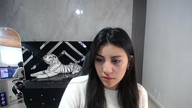 Snapshot of Zoe_Blaze_A chatting on September 12, 12:01 pm Zoe Blaze A online show from September 12, 12:01 pm
