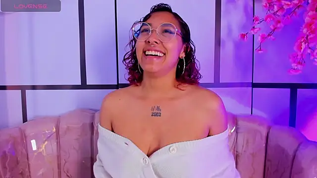 Olivejoness online show from September 18, 5:28 am