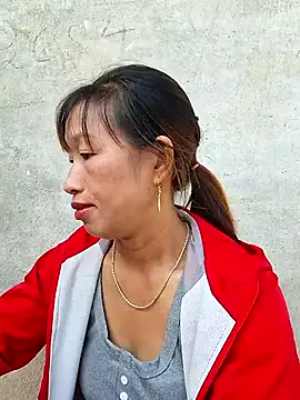 Snapshot of ngocngoc_cute chatting on October 13, 12:57 am ngocngoc cute online show from October 13, 12:57 am