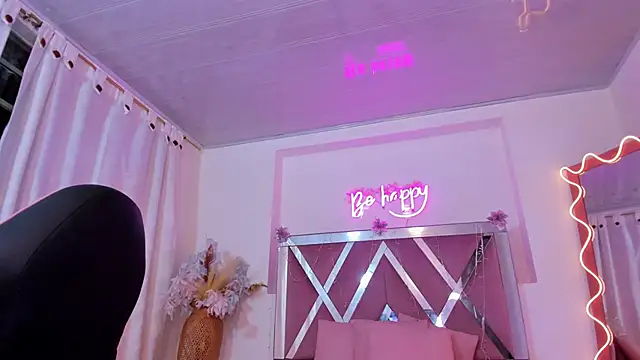 Shinedark tay1 online show from December 5, 3:50 am