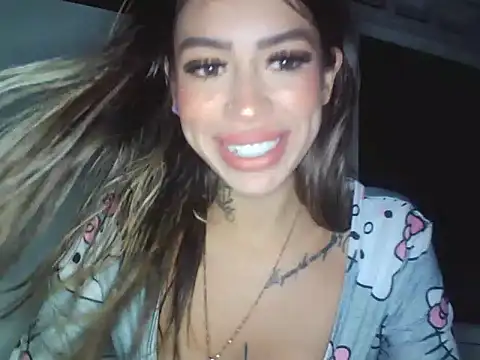 VIOLETT SATOMI online show from November 6, 4:40 am