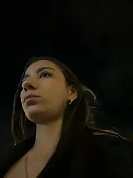 -juicy  online show from February 12, 12:23 am